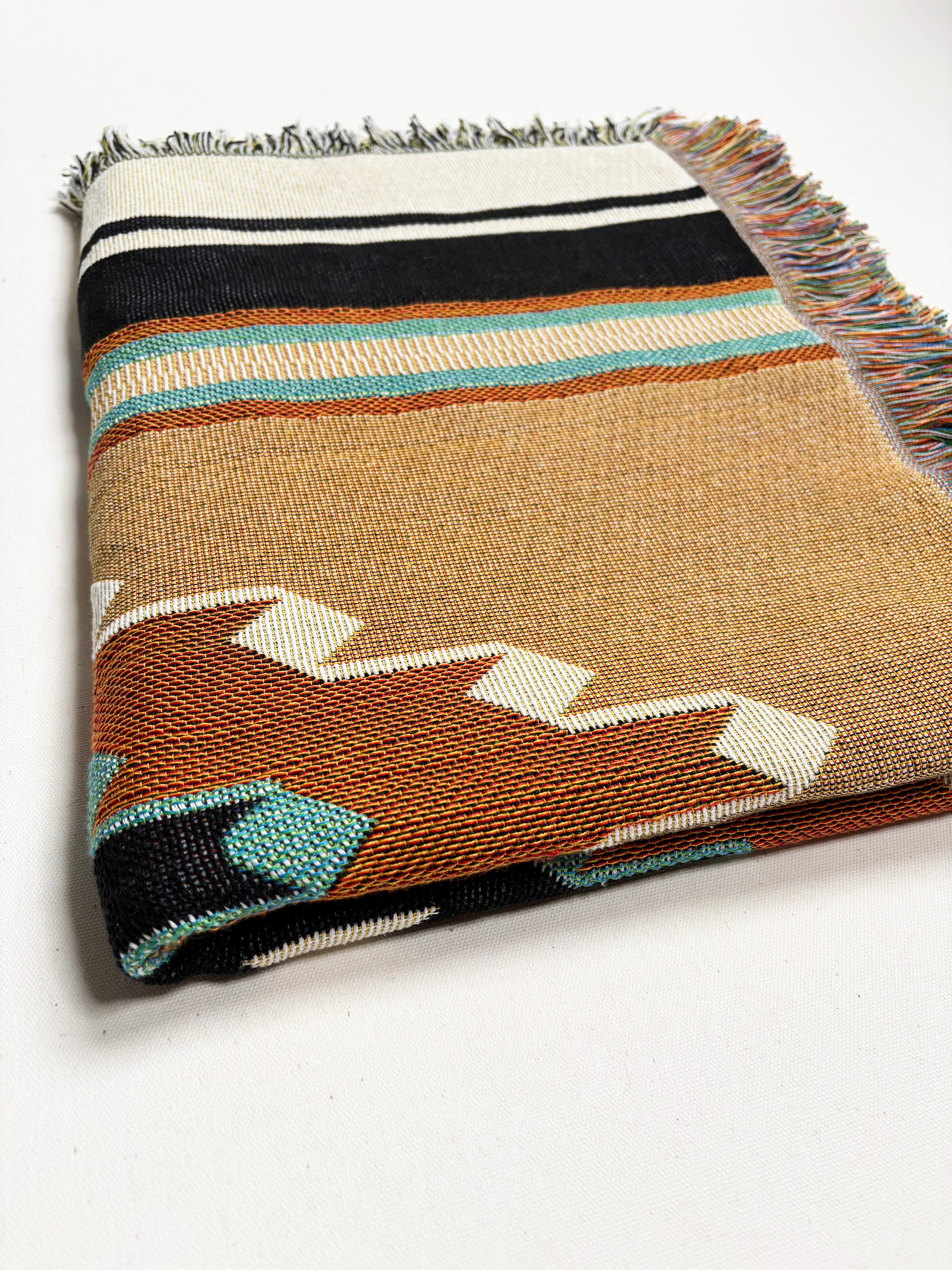 Canyon Woven Gathering Blanket - Inkkas