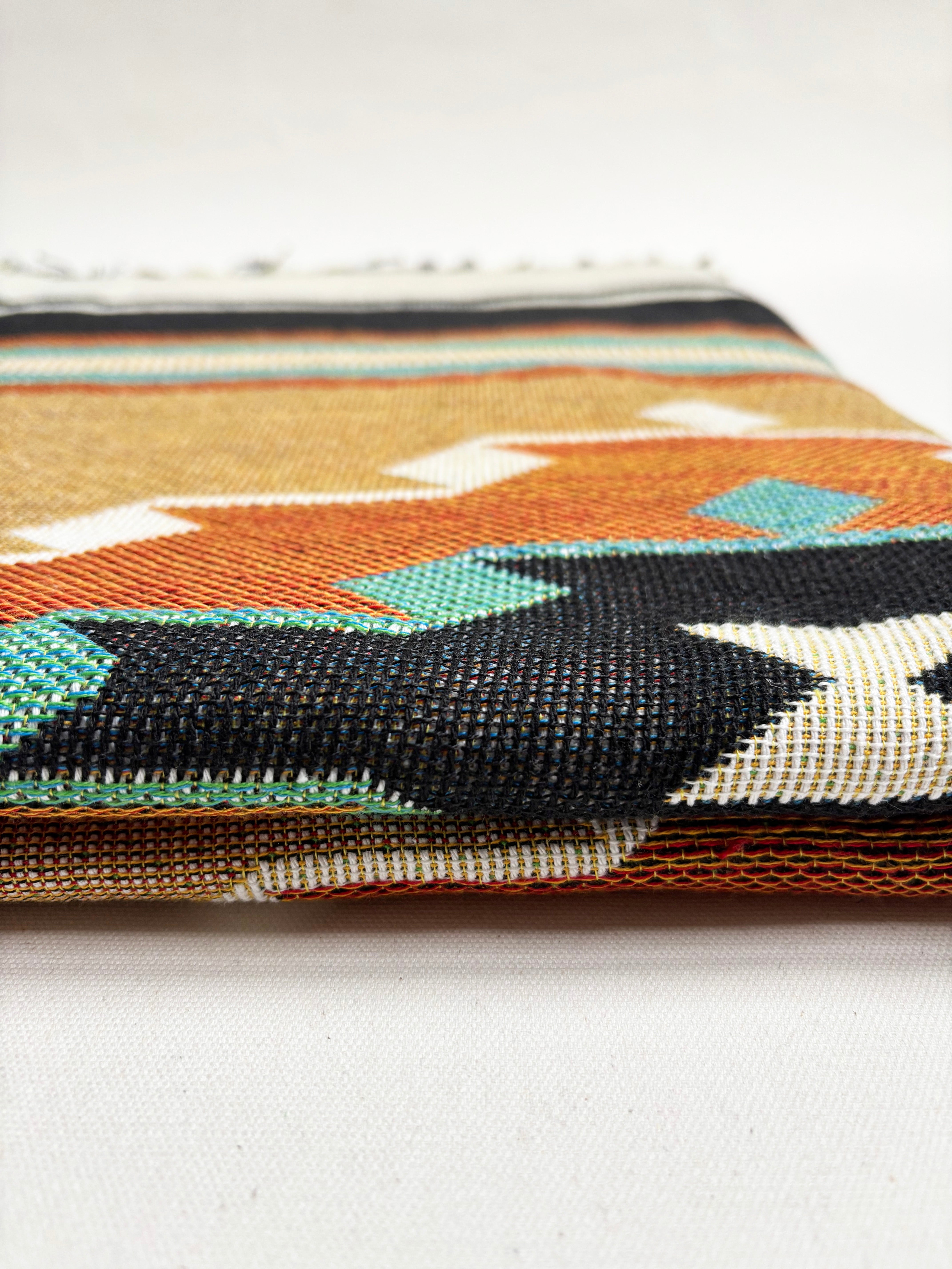 Canyon Woven Gathering Blanket - Inkkas