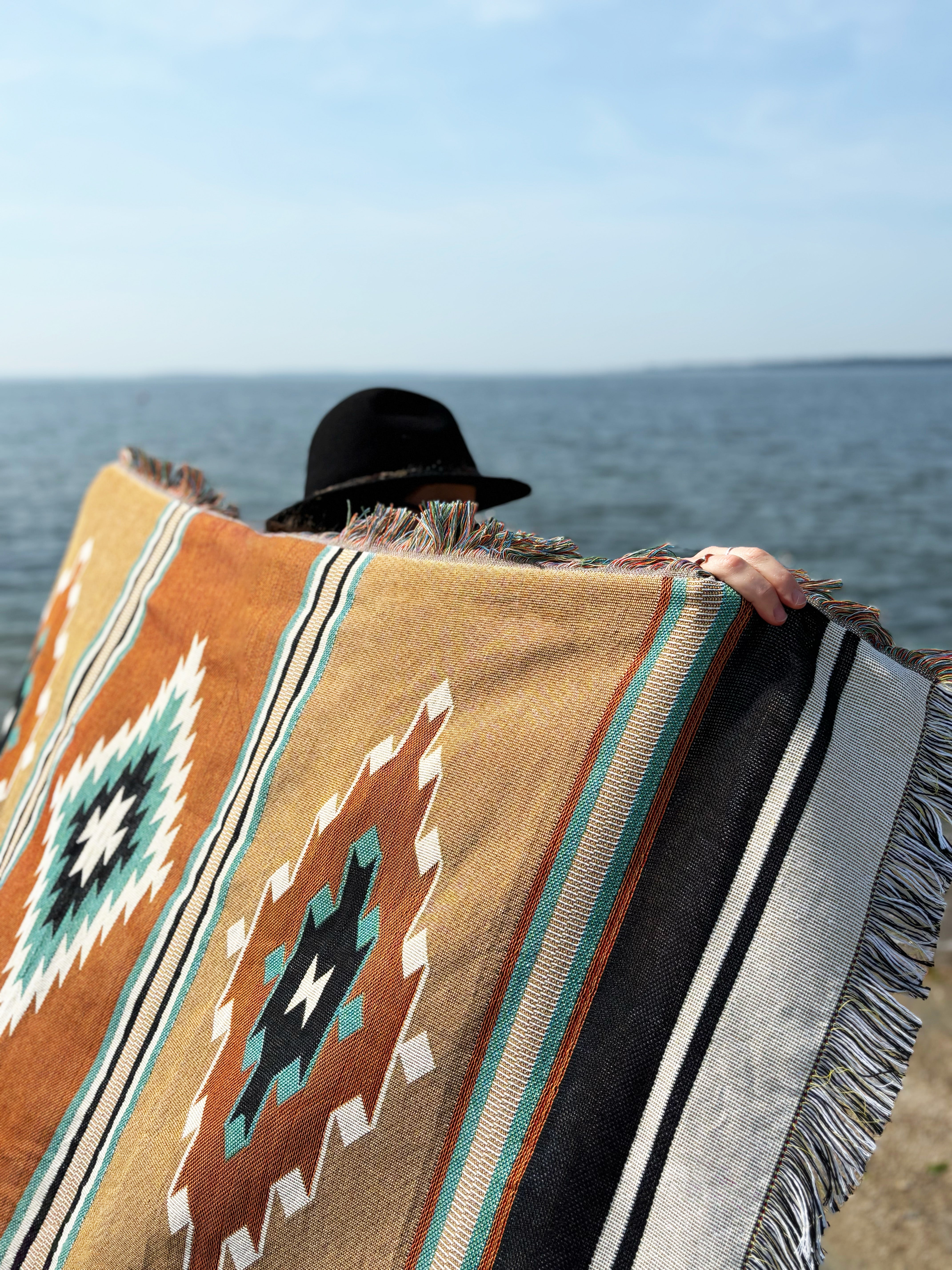 Canyon Woven Gathering Blanket - Inkkas