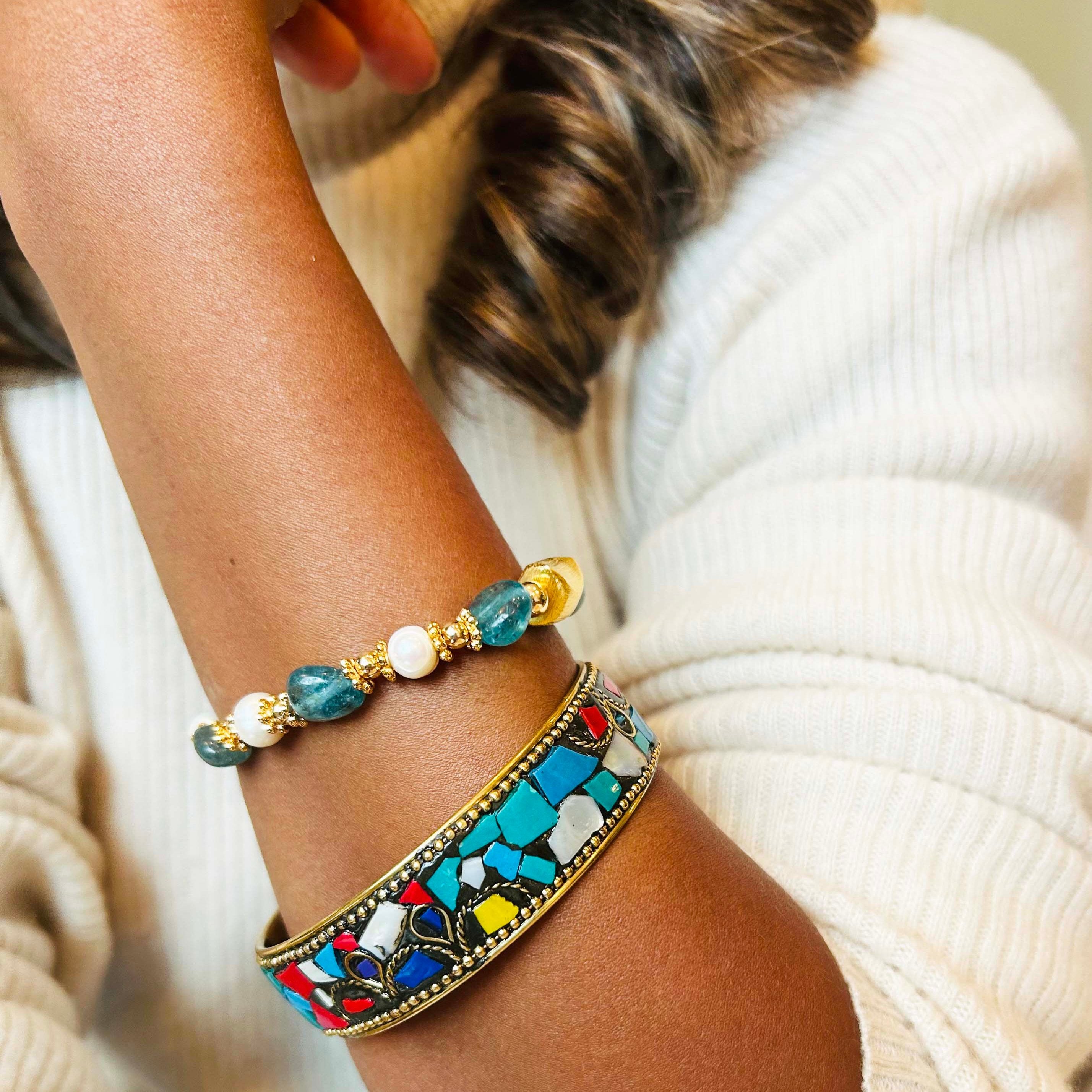 Jade Green Quartz Bracelet - Inkkas