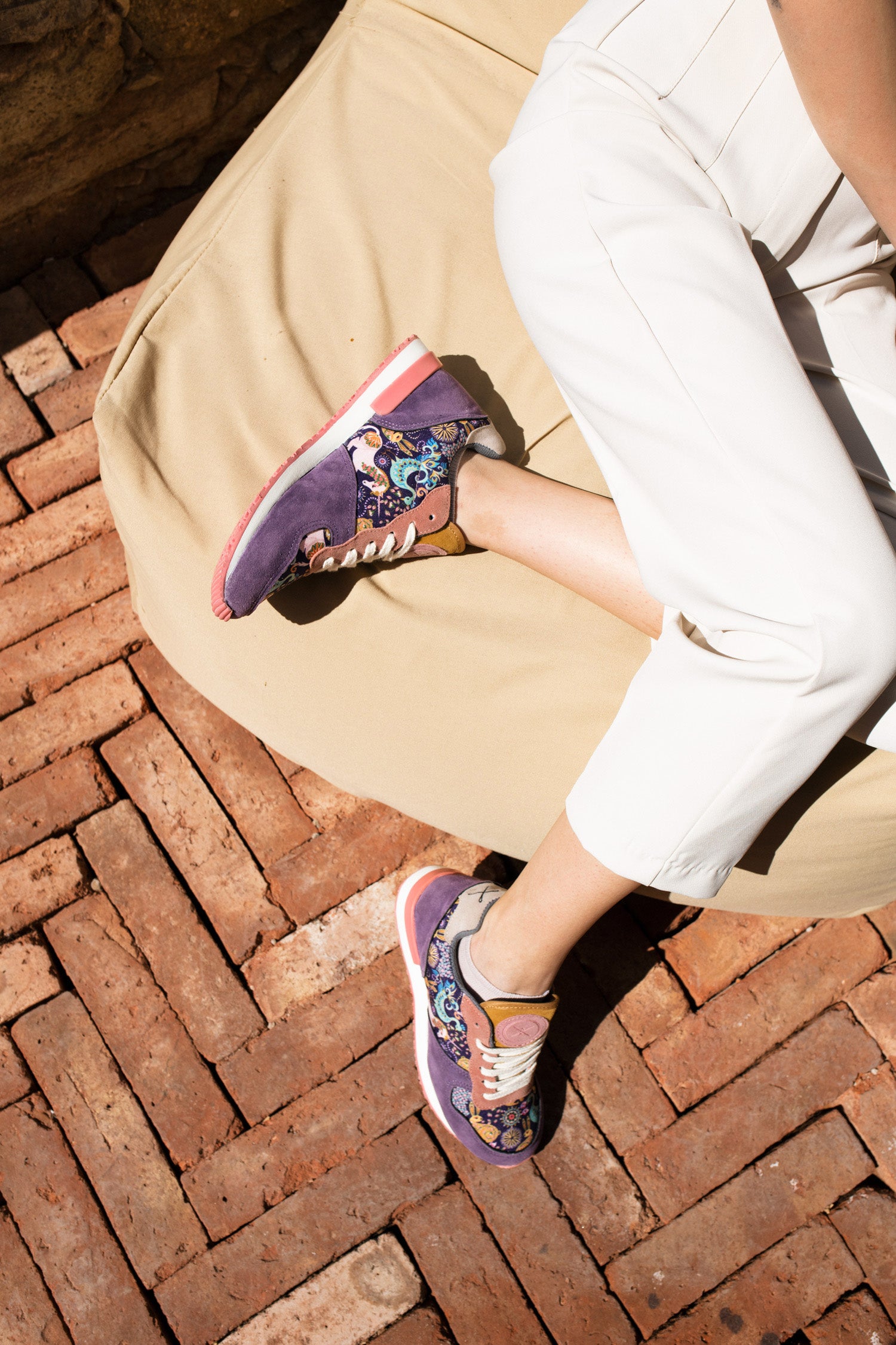 Saola - Vegan Jogger - Inkkas