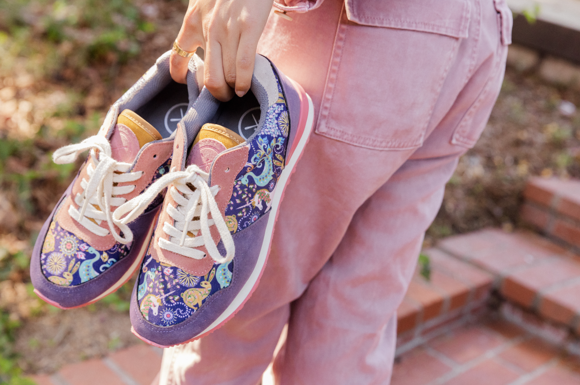 Saola - Vegan Jogger - Inkkas
