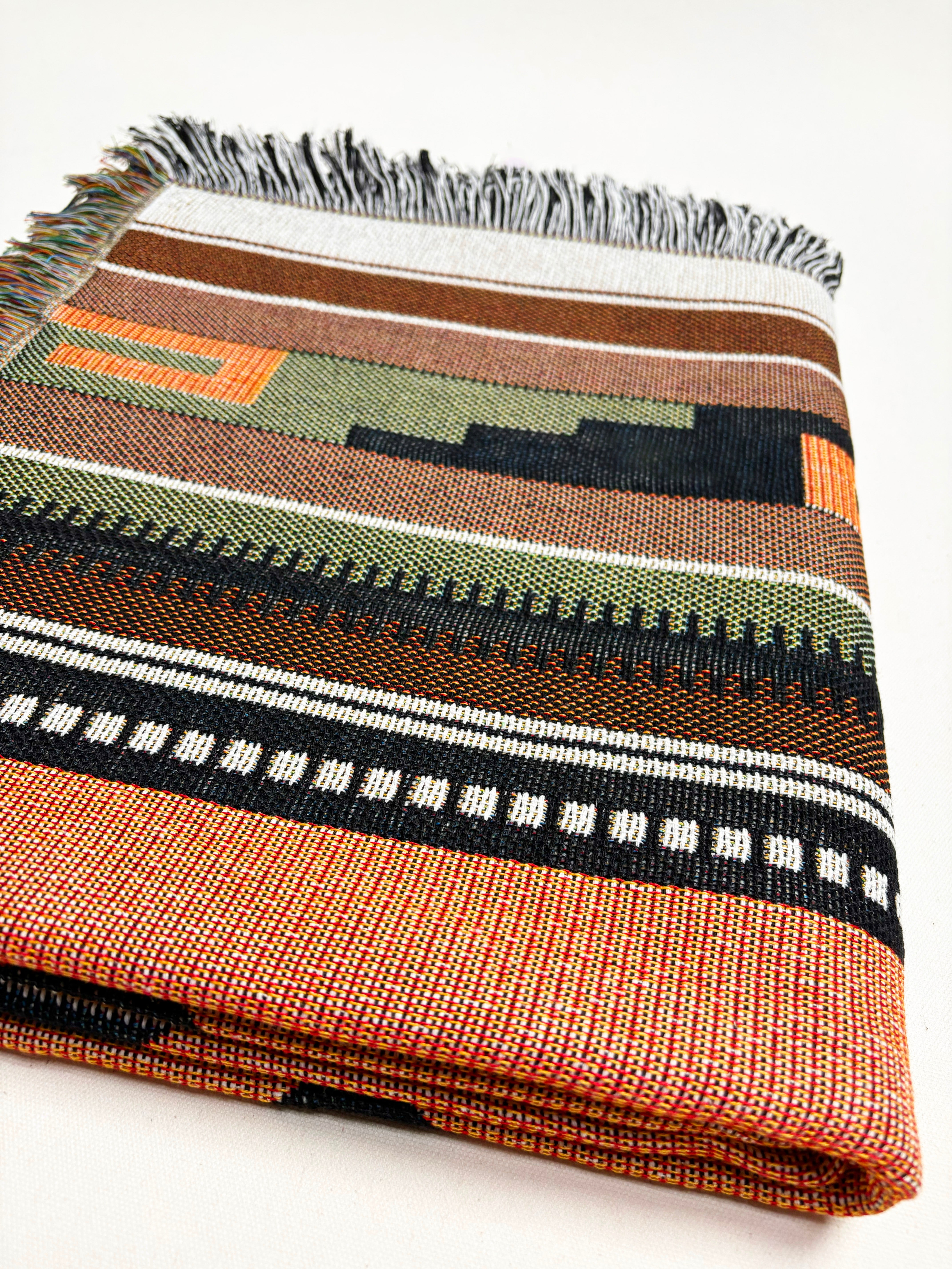 Tierra Woven Gathering Blanket - Inkkas