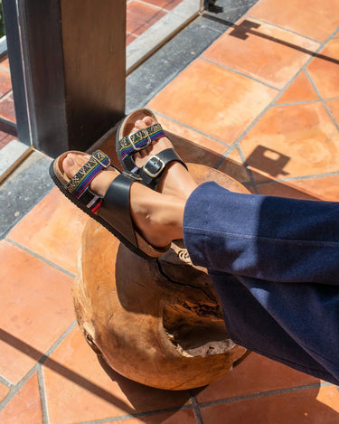 Blackbird Buckle Sandal Ultra Comfort