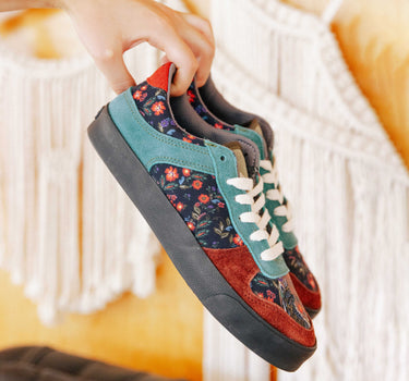 Jackal Ace Low Top