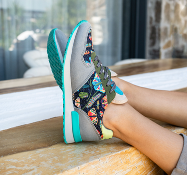 Flutterby - Vegan Jogger