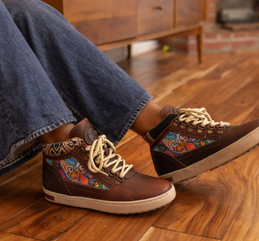 Tuamotu Camping Boot