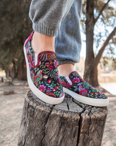 Rooster Slip On - Inkkas