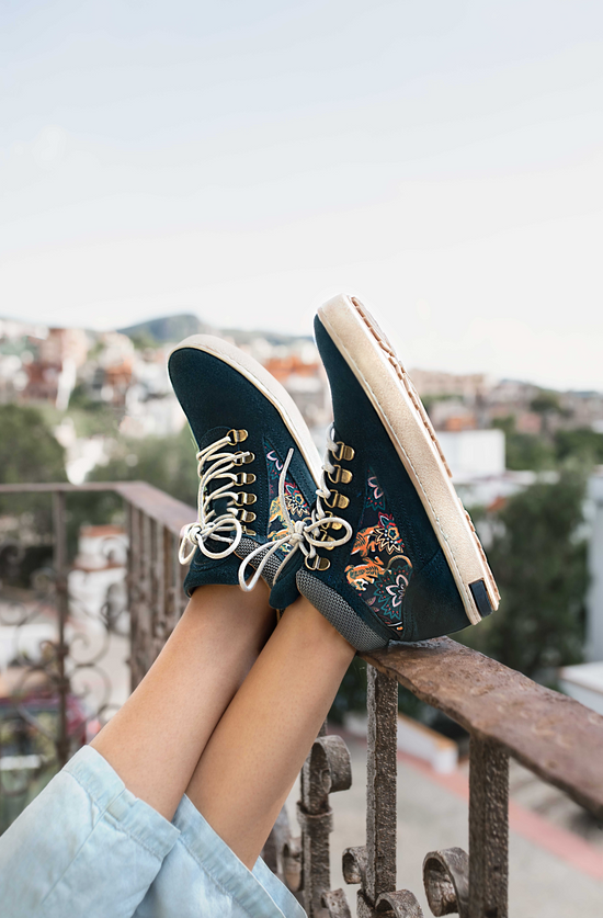 Sword Art Online Yuuki Konno Merch & Gifts For Sale